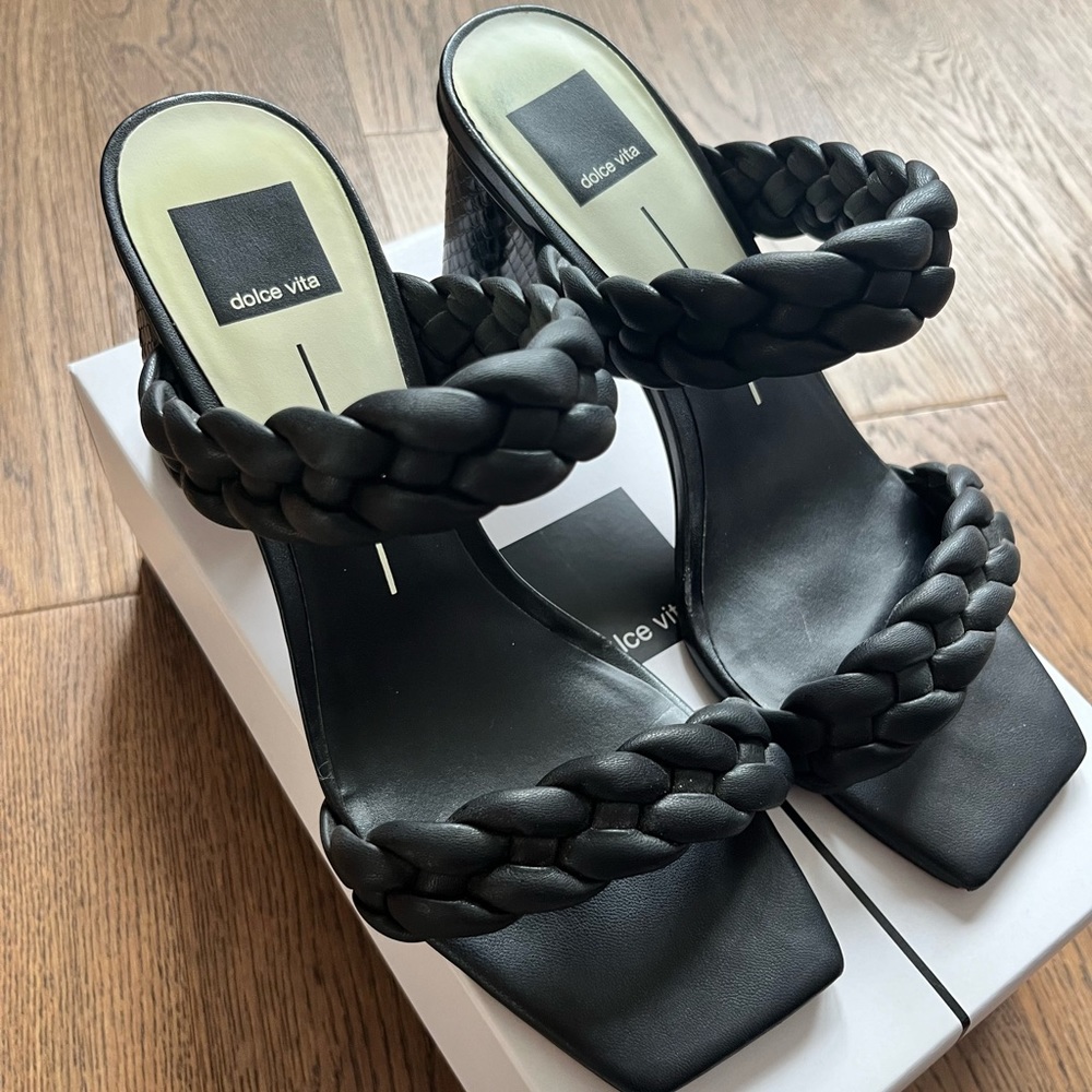 Women’s braided heel sandal